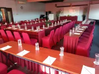Riez Palace Hotel Hotels in Kecamatan Tegal Timur