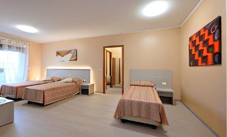 Hotel Italia - Housity