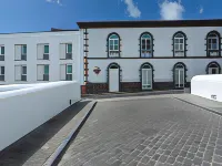 Azores Youth Hostels - Santa Maria Hotels in Santa Maria