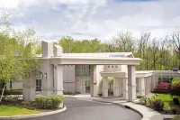 Howard Johnson by Wyndham Newburgh/West Point Hotels in New Windsor