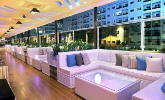 Signature Hotel Al Barsha
