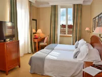 LH Hotel Lloyd Rome Отели рядом с достопримечательностью «Квартал Коппеде»