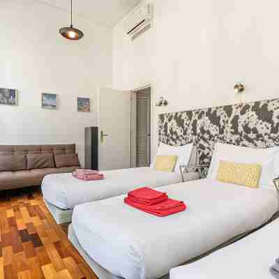 LV Premier Apartments Chiado- CH Rooms