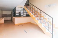 Golden Success Hotel I by RedDoorz