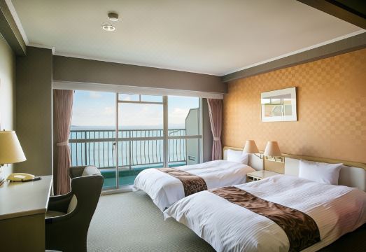 2. 미카와완 리조트..