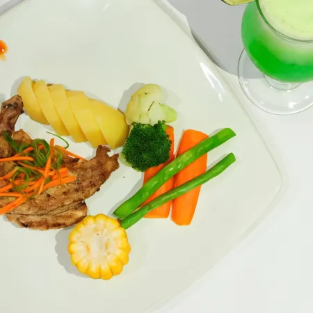 Grand Amira Hotel