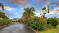 Jacaranda Country Motel