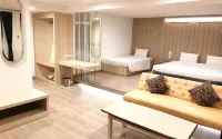 Sakol Hotel - 3-Star