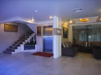 Regent Hotel - موقف سيارات