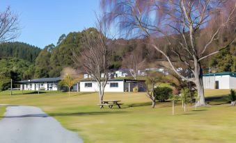 Motutere Bay Top 10 Holiday Park