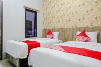 Double  D9 Guesthouse