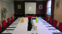The Rugby Hotel Hotels in Crick