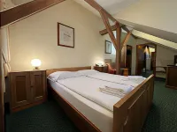 Hotel U Zámečku Cihelny Hotels near Loket Castle