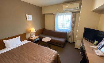 Ryugasaki Plaza Hotel Shinkan