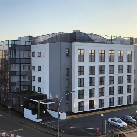 Hotel Avenue - Avenue Hotels Отели в г. Бузэу