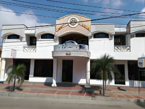 加勒比海濱飯店