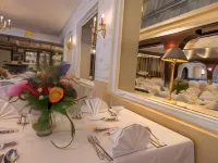 Landhaus Hamester - Hotel & Restaurant Hotels in Herzogtum Lauenburg