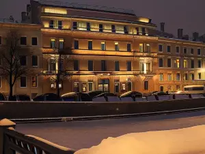多米納聖彼得堡酒店