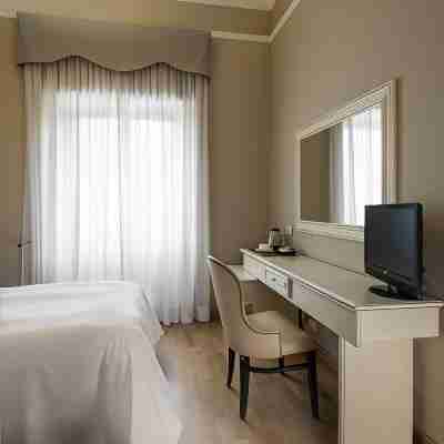 Ambasciatori Place Hotel Rooms