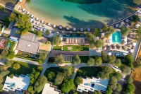Plataria Seaside Resort فنادق في Sivota