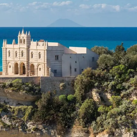 Residenza Danidea Hotels in Tropea