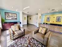 Super 8 by Wyndham Forney/East Dallas