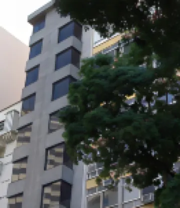 桑巴美景中心 車站廣場附近的飯店