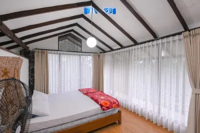 Villa Cileubit Hotel dekat Sersan Bajuri 1