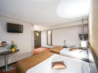 Hôtel Inn Design Resto Novo Alençon Hotels in Pace