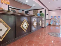 Howard Johnson by Wyndham Ft. Myers FL Hotels near List Distillery