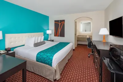 Howard Johnson by Wyndham Rock Hill Hotels near CVS