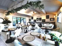 Le Clos Saint-Martin Hôtel & Spa - Afhentnings-/afleveringstjenester