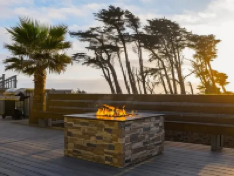 Surf and Sand Lodge Hoteles en Fort Bragg