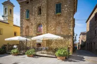 Locanda di CasalMustia Hôtels à : San Giovanni d'Asso