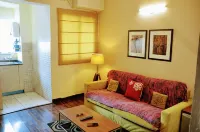 Studio Apartment with Green Lawns