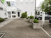 Hotel Blutenburg Hotels near Pasing - Obermenzing