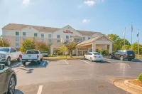 Hilton Garden Inn Jackson Pearl Hotels near Outlets of Mississippi