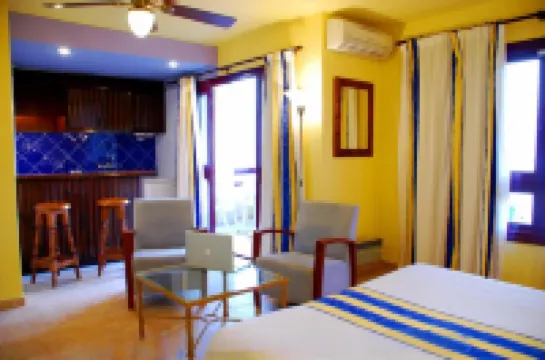 Hotel Apartamentos Londres la Manga