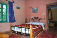 Riad Mimouna de Timnay Hotels in Ait Ayach