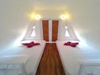 Rumah Kurcaci d'Sawah Hotels in Tinggimoncong