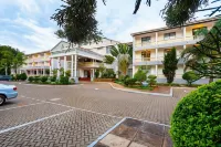 Rift Valley Hills Resort - parking