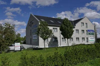 Hotel Nord Hotels near Heiland am Kreuz, 1893, Junggesellenstiftung