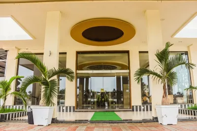 Solitaire Hotel and Resorts