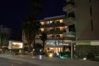 Saint Constantine Hotel