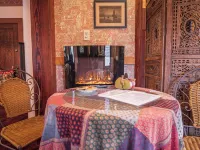 Cliff Cottage Inn - Victorian B&B and Boutique Hotel