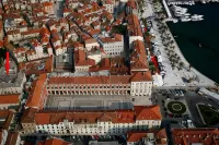 Marmontova Luxury Rooms