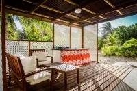 Va'a i te Moana Hotels in Rangiroa