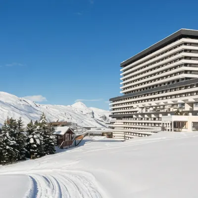 SOWELL RESIDENCES Pierre Blanche Hotels near VR Studio 1850