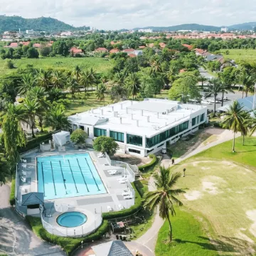 Seastar Hotel and Service Apartment