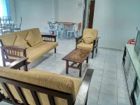 Ria Cameron Hotel